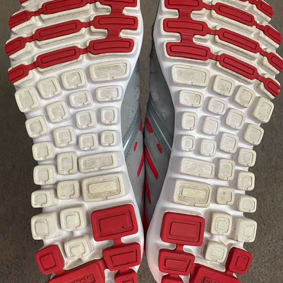 Reebok Training Sneaker - Picture 3 of 3